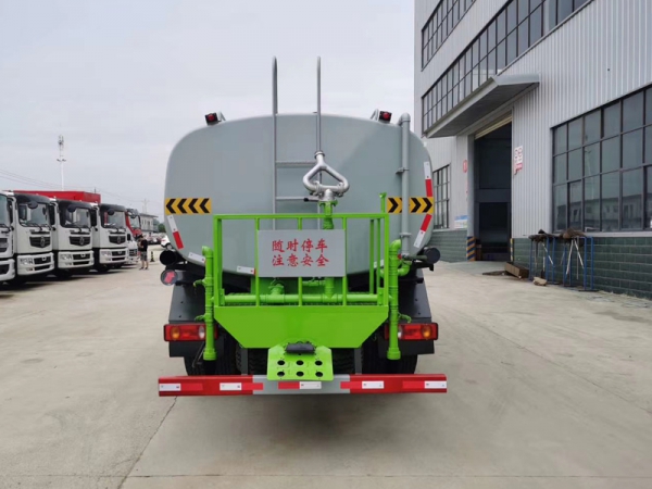 東風(fēng)華神12噸多功能灑水車