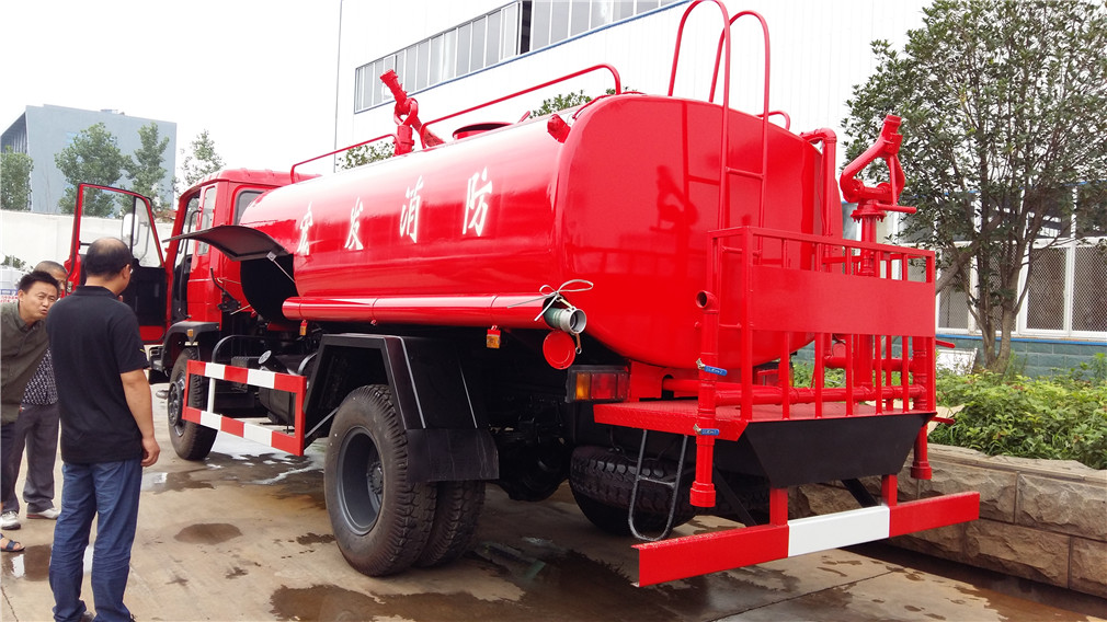 東風(fēng)145(12方)消防灑水車