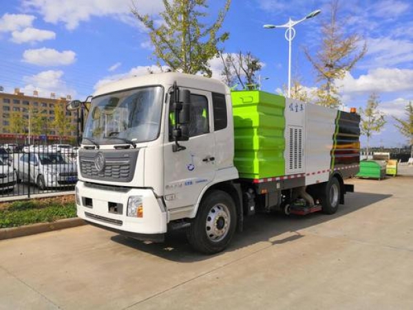 東風天錦吸塵車（2方水罐7方塵罐）