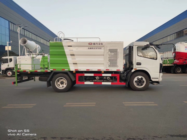 國六東風大多利卡多功能抑塵車