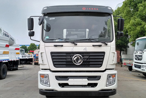 國(guó)六東風(fēng)錦程后雙橋多功能抑塵車(chē)