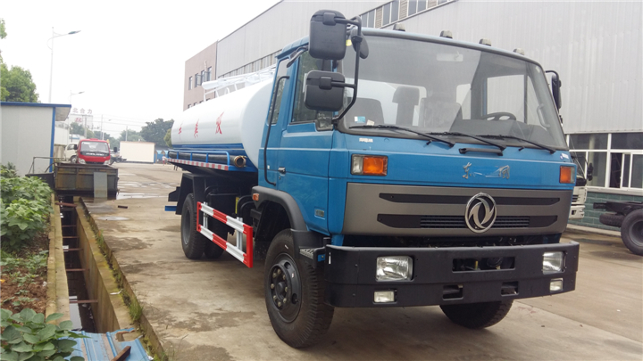 東風153國五12方吸糞車