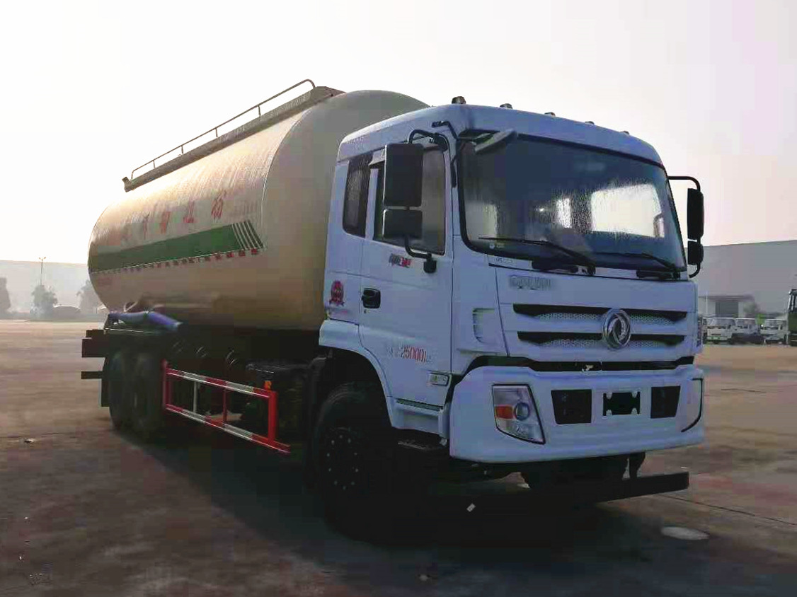 東風(fēng)28方低密度粉粒物料運(yùn)輸車(chē)