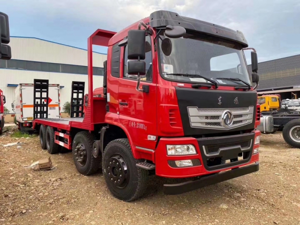 東風(fēng)D17-H前四后八平板運輸車