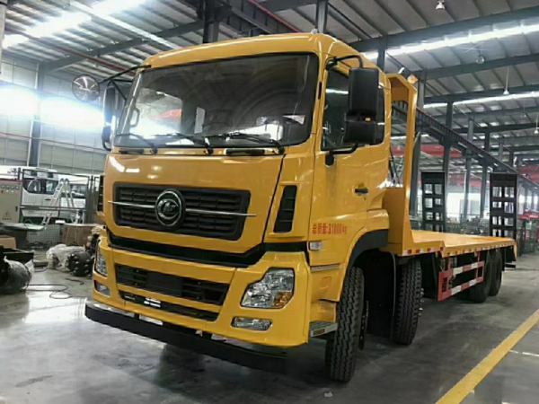 程力前四后八平板拖車