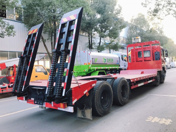 華神前四后八凹板拖車