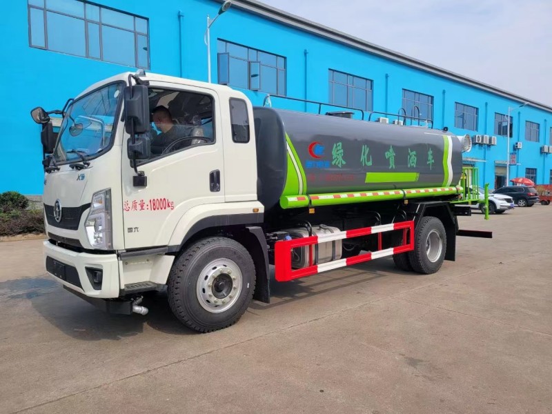 陜汽X9灑水車15噸30米噴霧